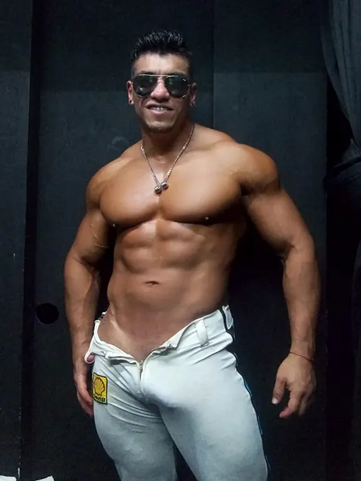 Striper Robin 3